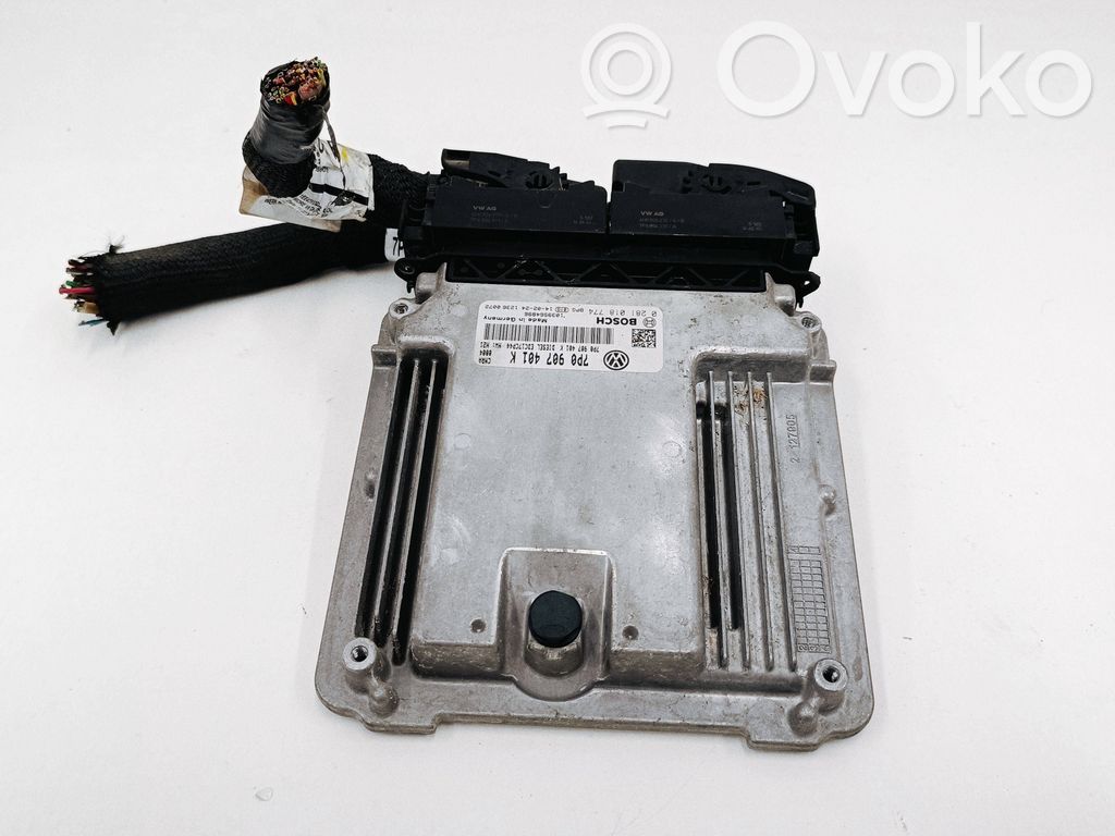 Volkswagen Touareg II Engine control unit/module 