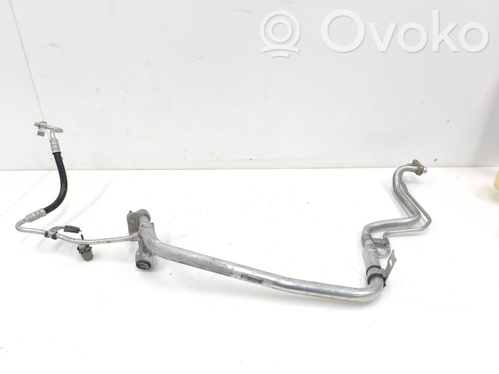 Dodge RAM 1500 DS Ilmastointilaitteen putki (A/C) 