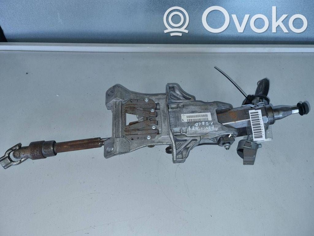Ford Focus Ось рулевого колеса 