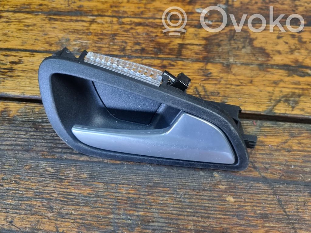 Ford Focus Klamka wewnętrzna drzwi przednich 
