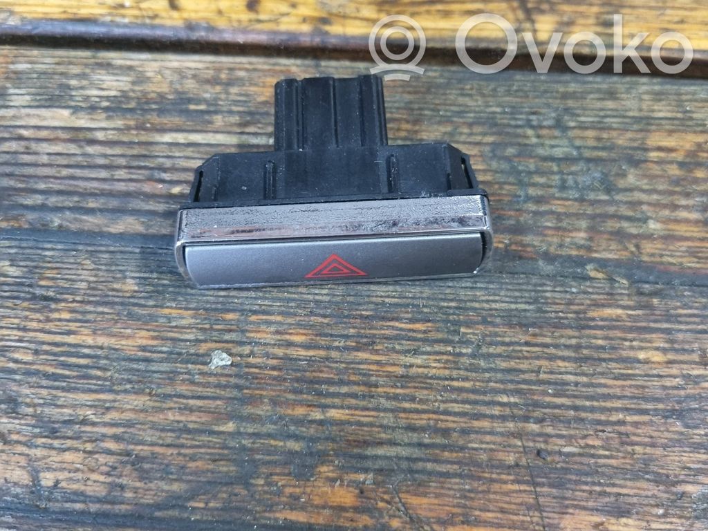 Schalter Warnblinkanlage   13A350,6M2T13A350AB