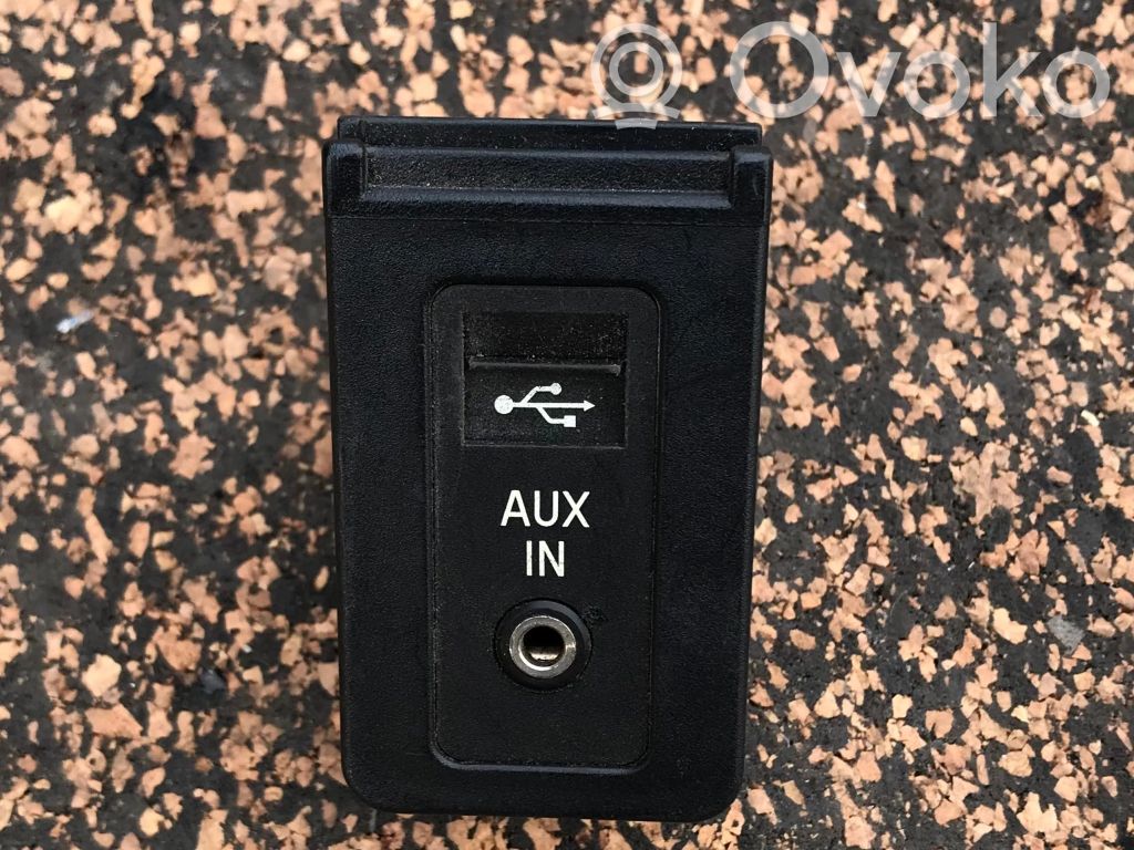 USB jungtis   61319138402