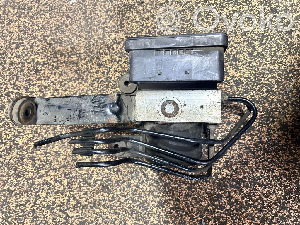 ABS Pump   8M512C405CA