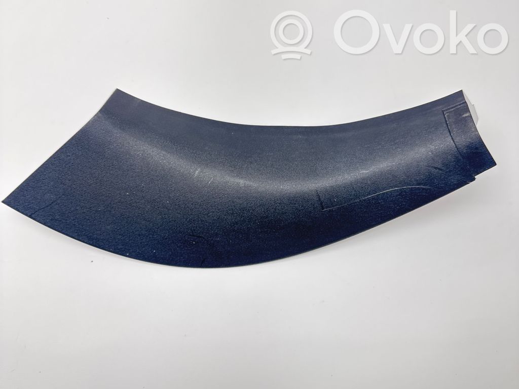 BMW Z4 E85 E86 (B) pillar trim (bottom) 