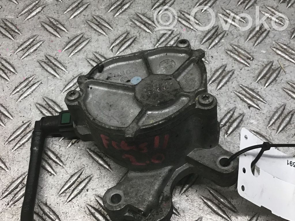 Vacuum pump   D1651B