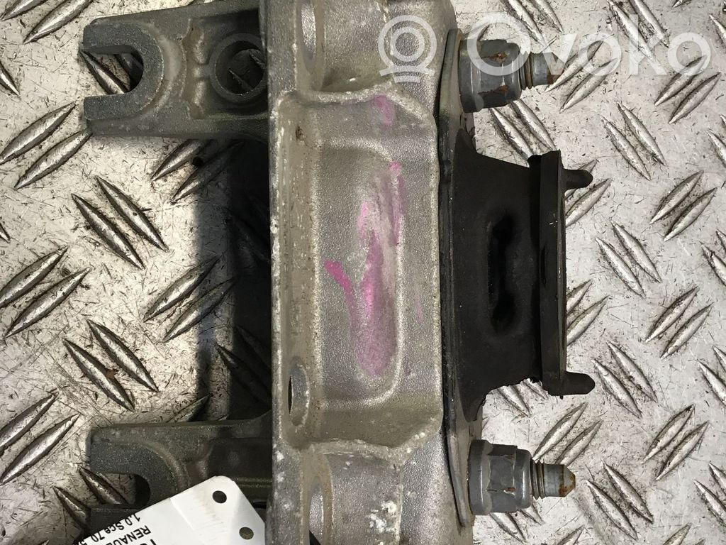 Engine mounting bracket   4532100009