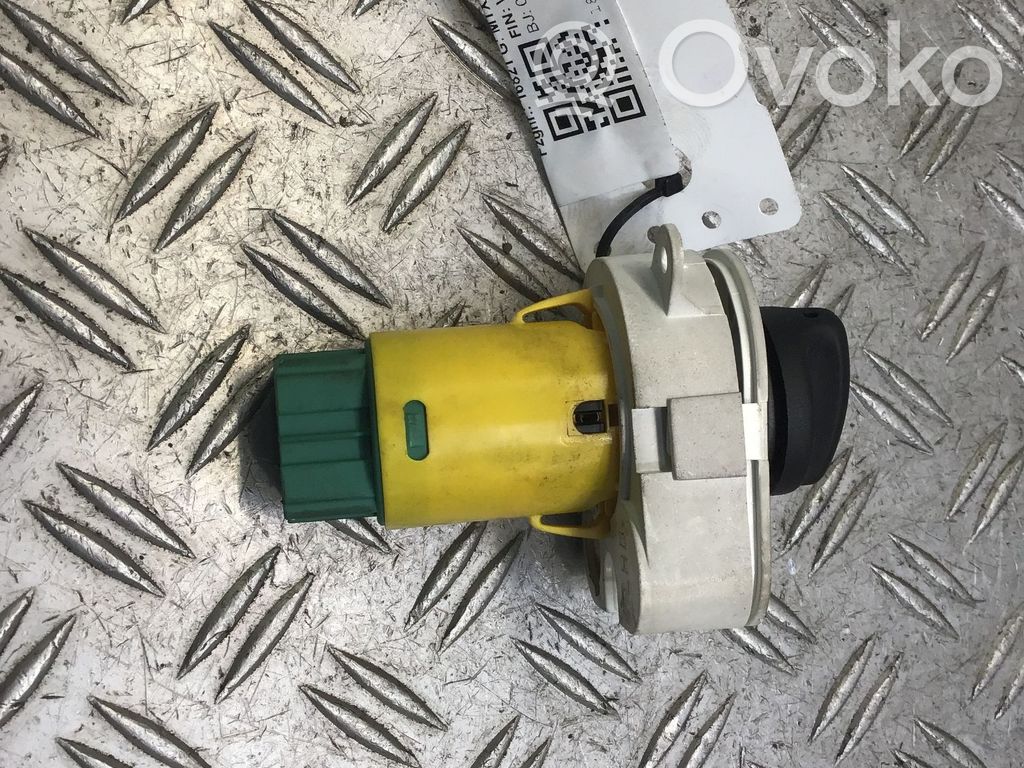 Valokatkaisija   96BB13K196CB