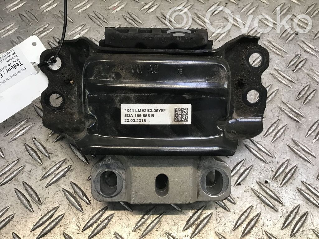 Volkswagen Touran II Łapa / Mocowanie silnika 