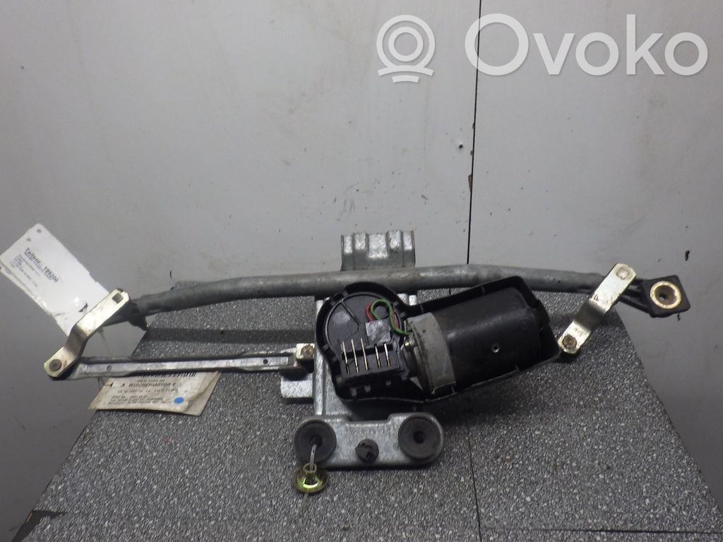 Front wiper linkage