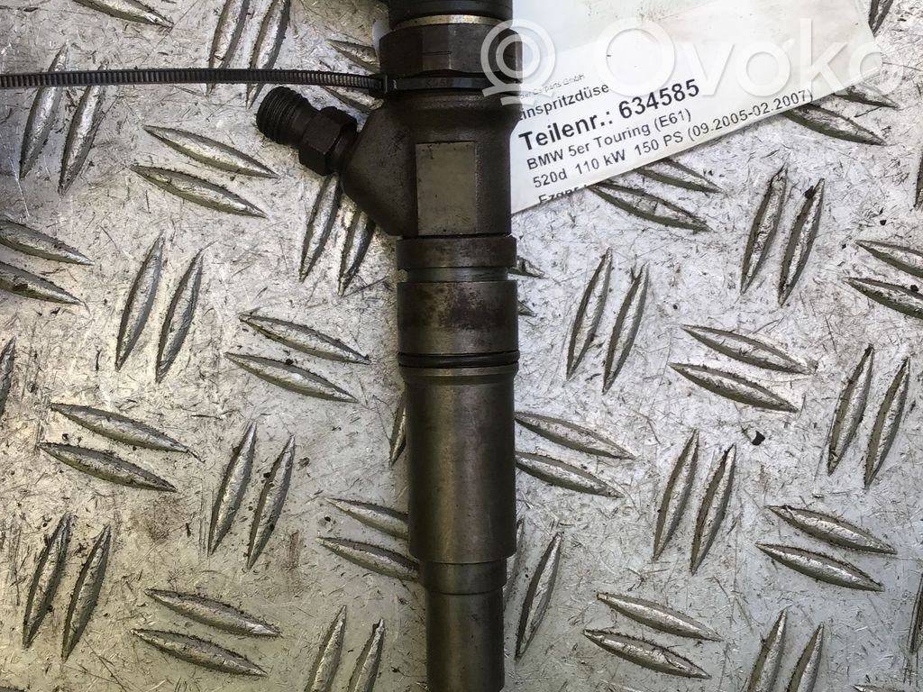 Fuel injector   0445110216
