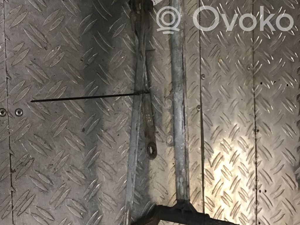Front wiper linkage