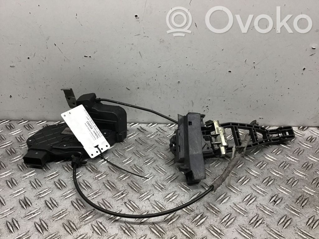 Ford Mondeo MK IV Priekšpusē slēdzene 