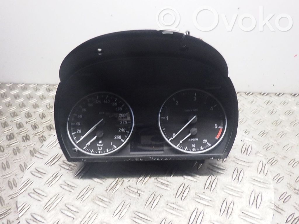 Nopeusmittari (mittaristo)   102535098