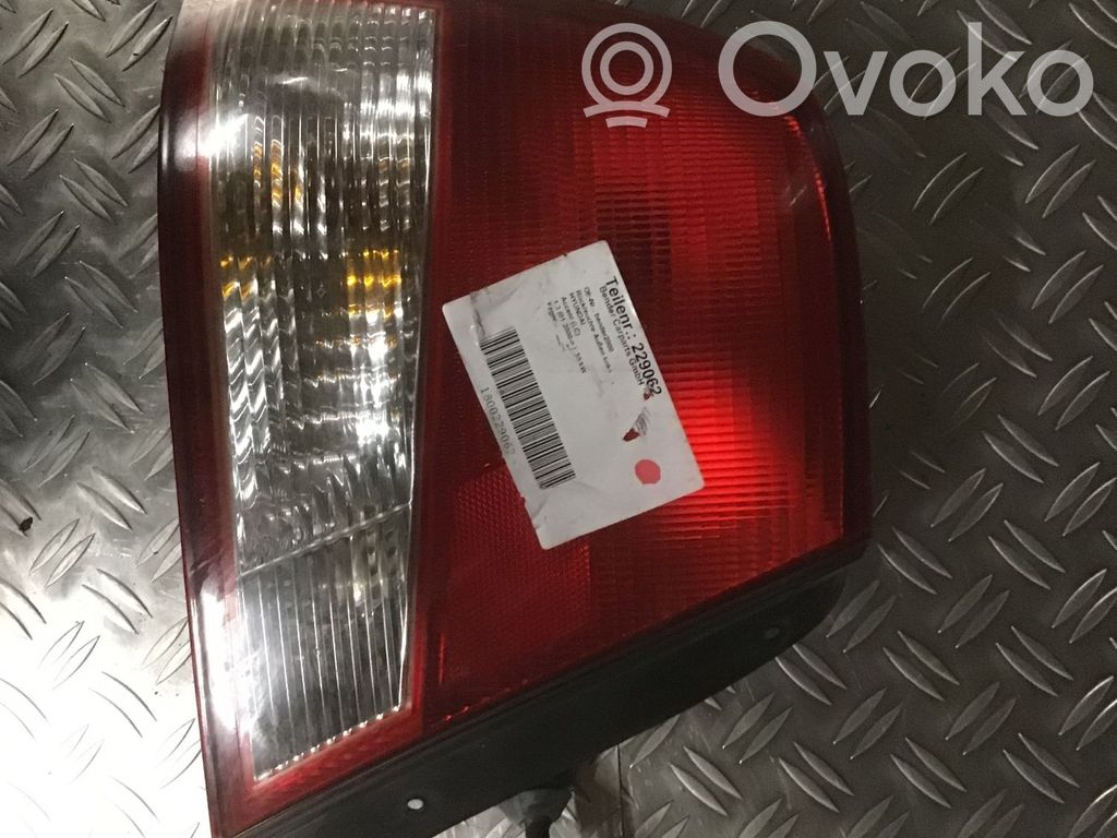 Hyundai Accent Luci posteriori 