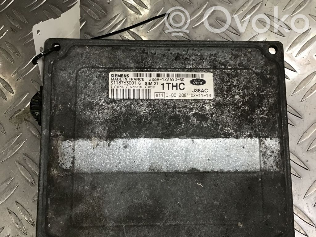 Ford Fiesta Engine control unit/module 
