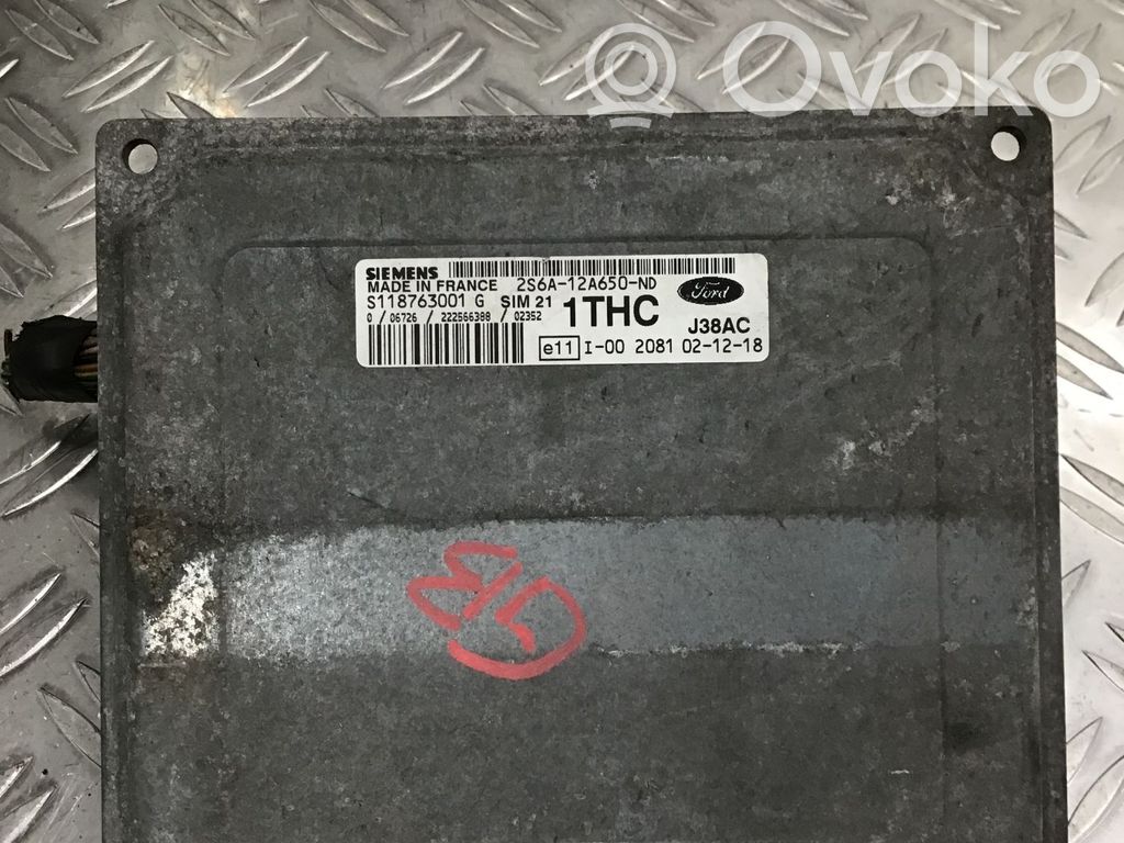 Ford Fiesta Engine control unit/module 