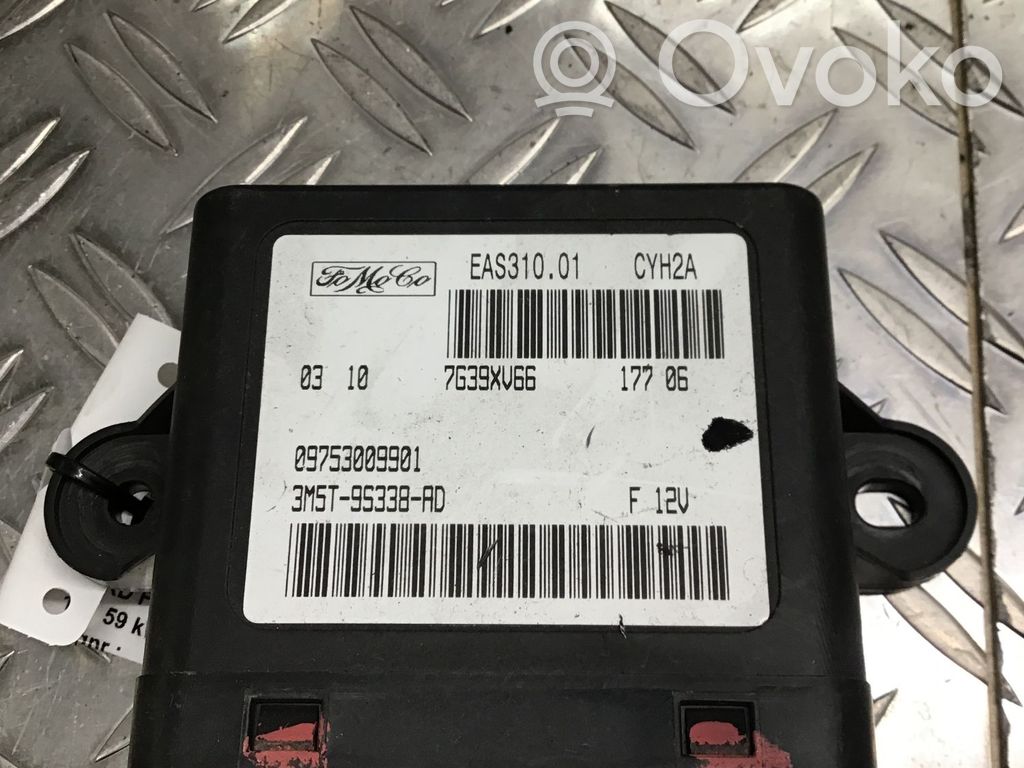 Ford Focus Oven keskuslukituksen ohjausyksikön moduuli 