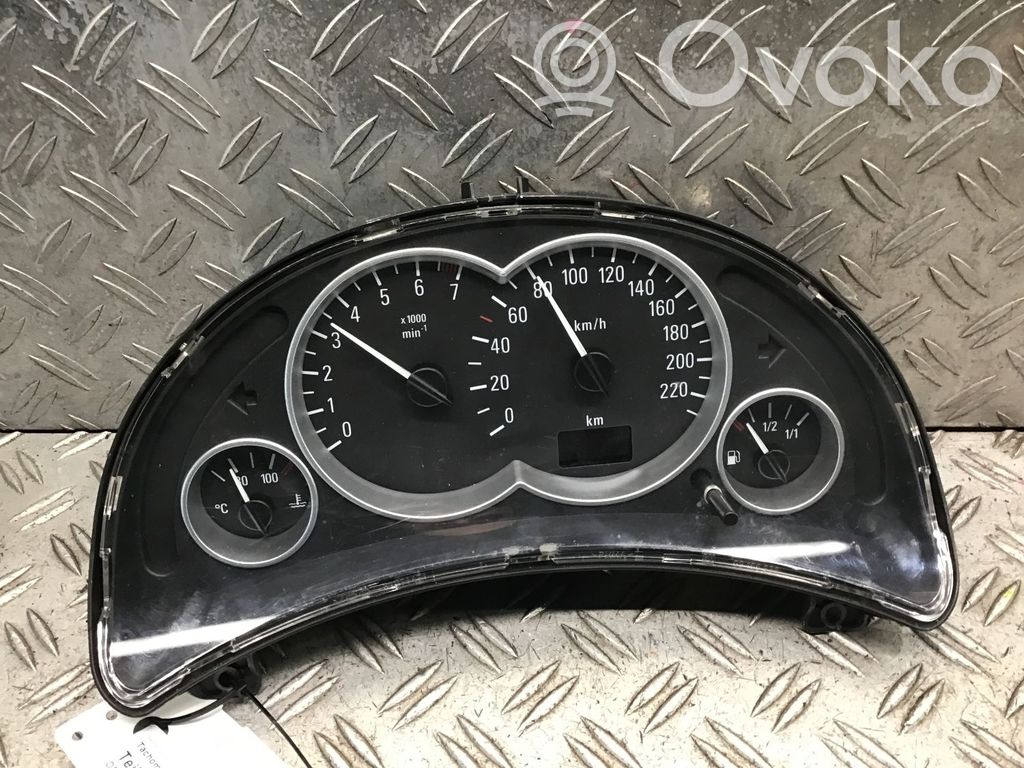 Opel Corsa C Speedometer (instrument cluster) 
