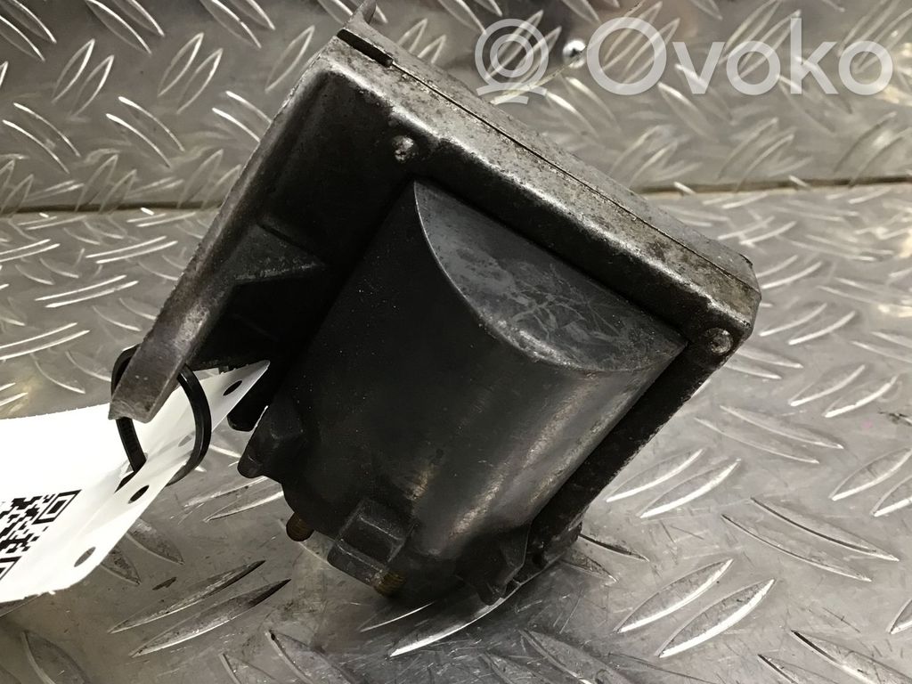 High voltage ignition coil   17201662
