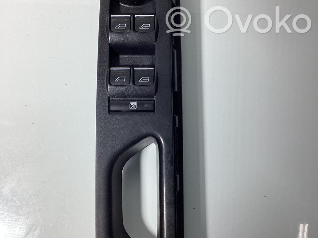 Ford B-MAX Electric window control switch 