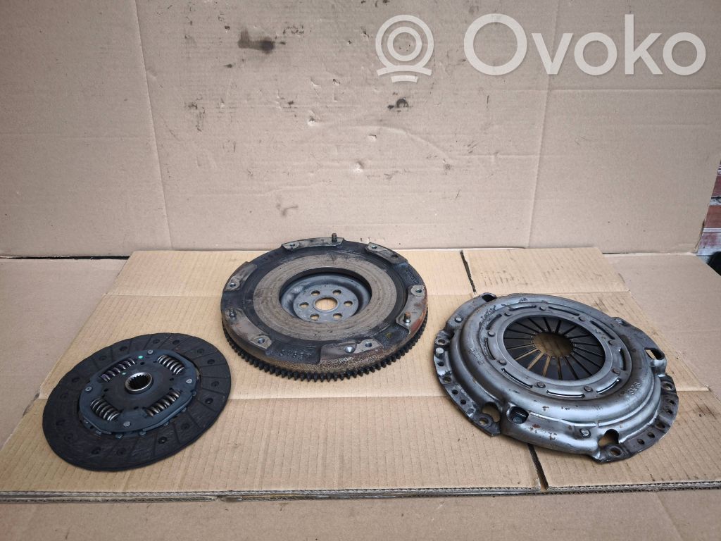 Mazda 2 Clutch set kit 