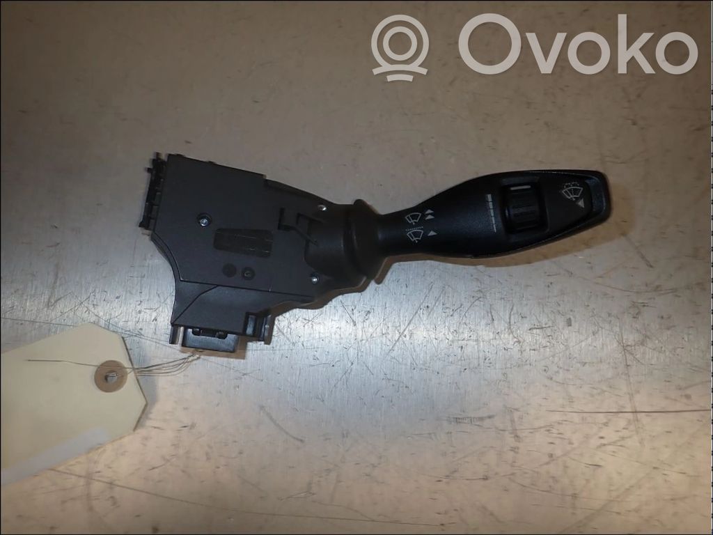 Ford Ka Pyyhkijän vipu 
