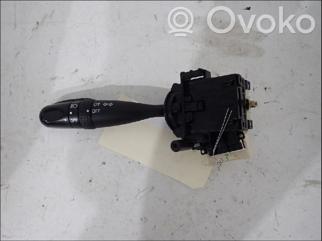 Suzuki Alto Palanca de intermitentes 