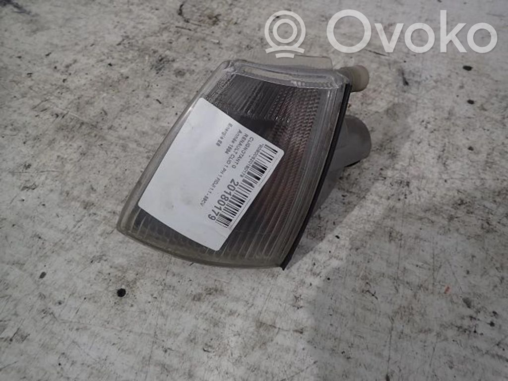 Renault Clio I Frontblinker 