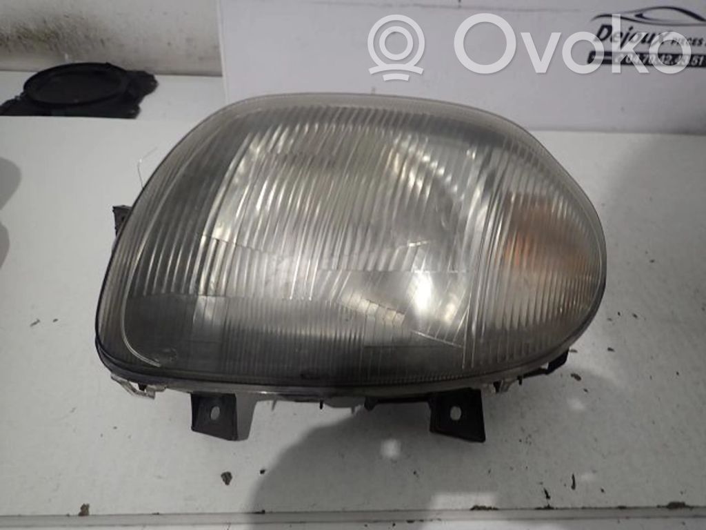 Renault Clio II Lampa przednia 