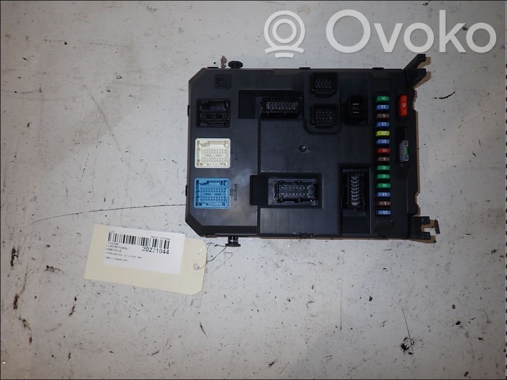Citroen C3 Fuse module 