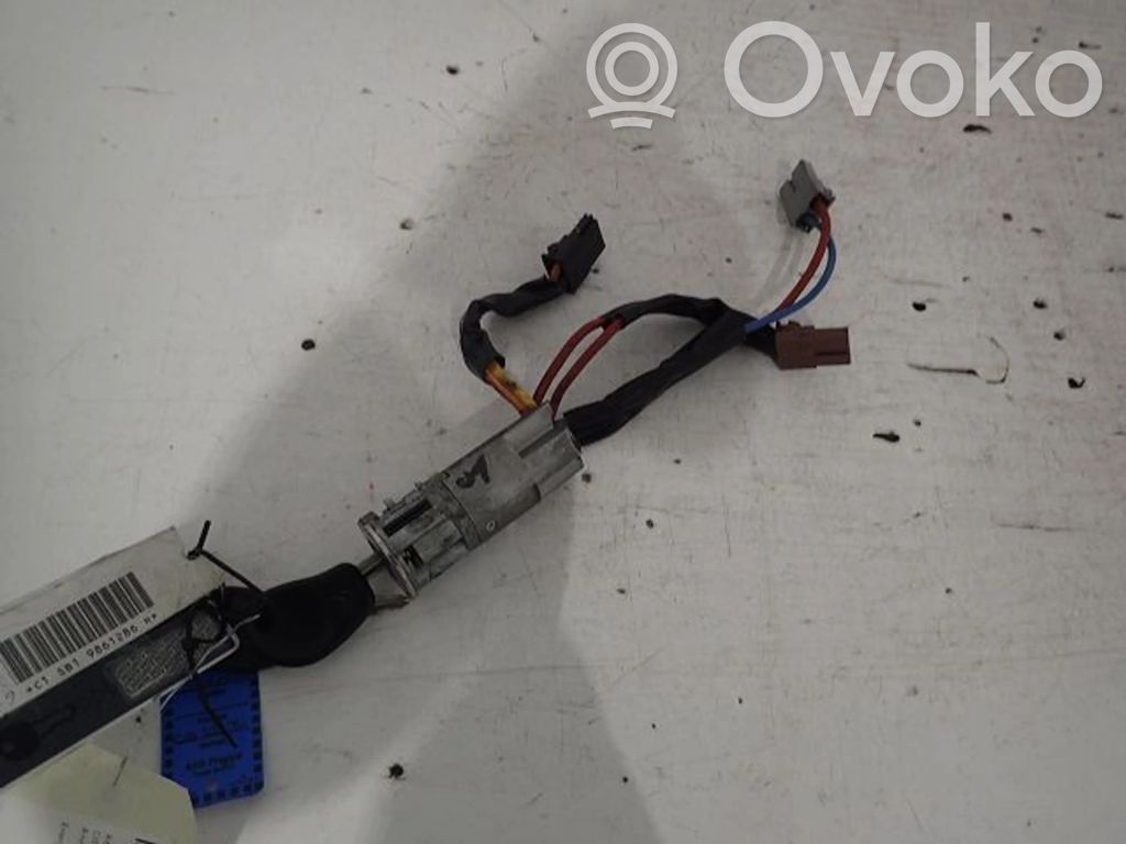 Citroen Saxo Ohjauspyörän lukitus 