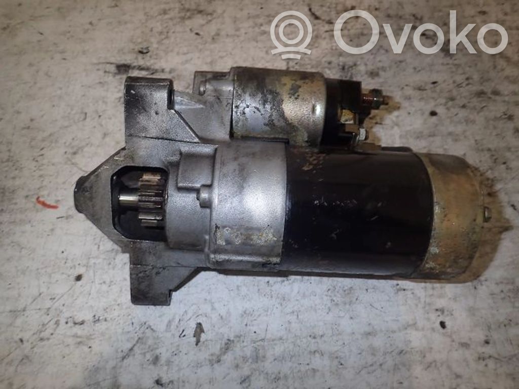Peugeot 405 Ģenerators 