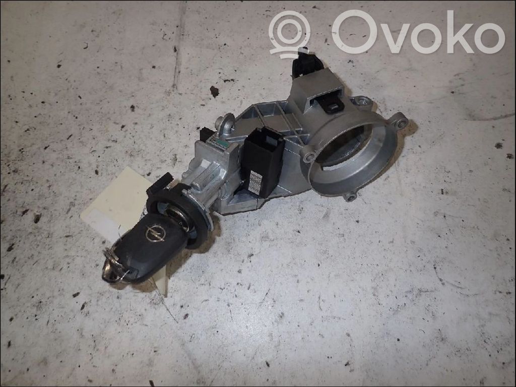 Opel Corsa D Steering wheel lock 