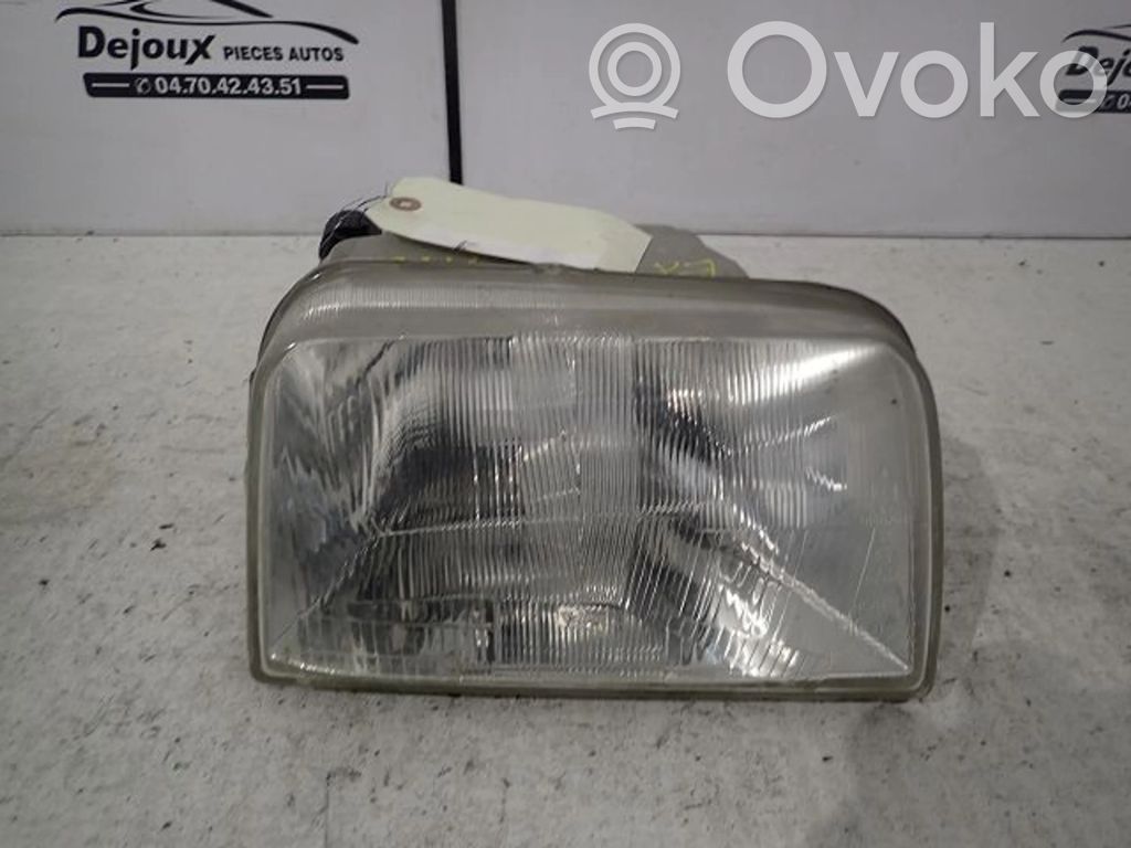 Renault Express Headlight/headlamp 