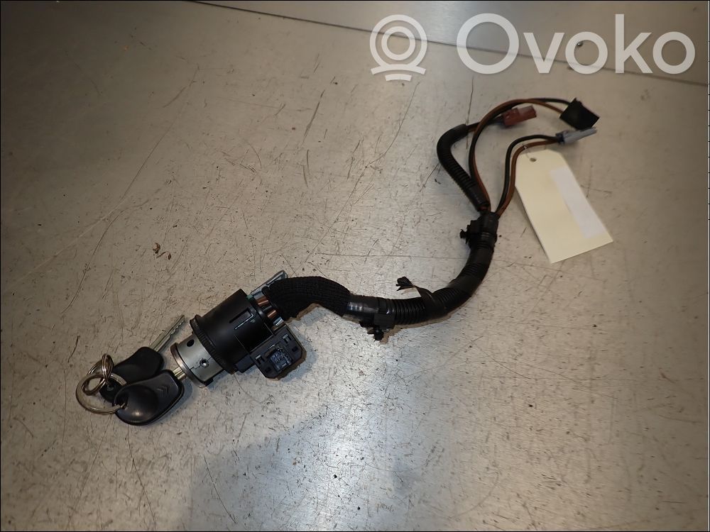 Citroen Xsara Ohjauspyörän lukitus 