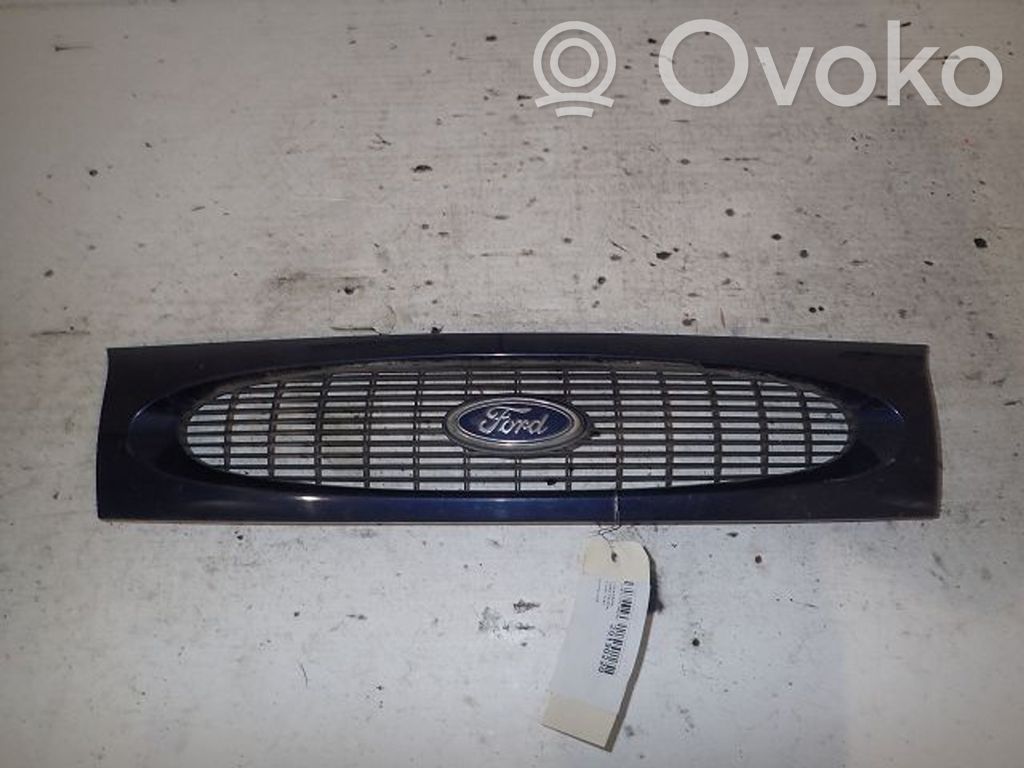 Ford Fiesta Front bumper upper radiator grill 