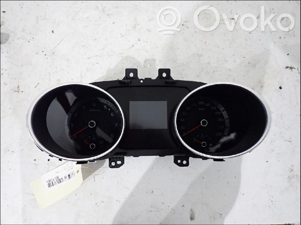 KIA Ceed Geschwindigkeitsmesser Cockpit 