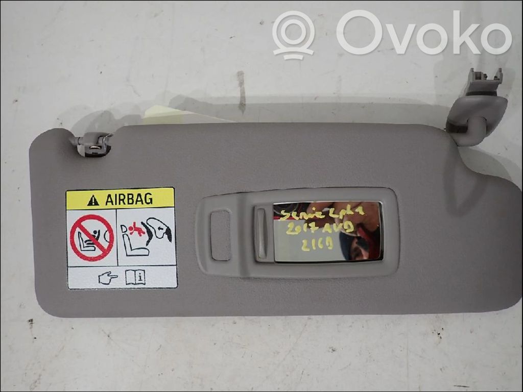 BMW 2 F46 Osłona przeciwsłoneczna 