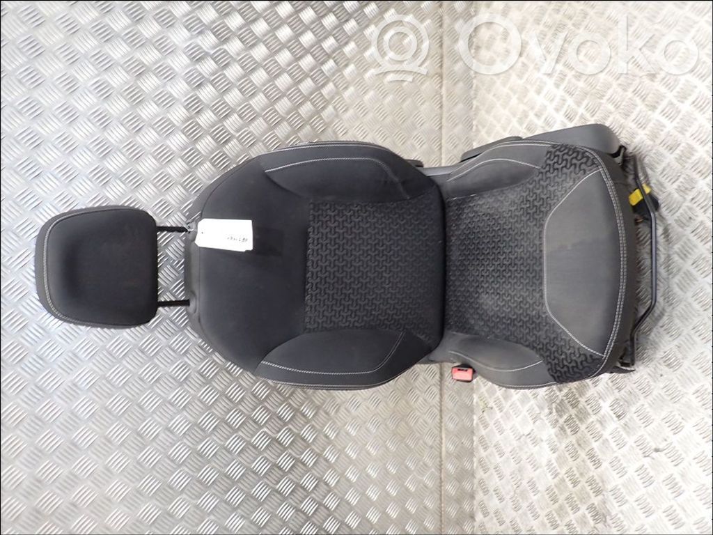 Citroen C3 Kuljettajan istuin 