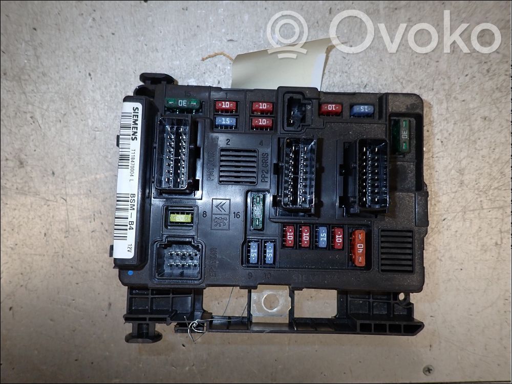 Citroen C3 Fuse module 