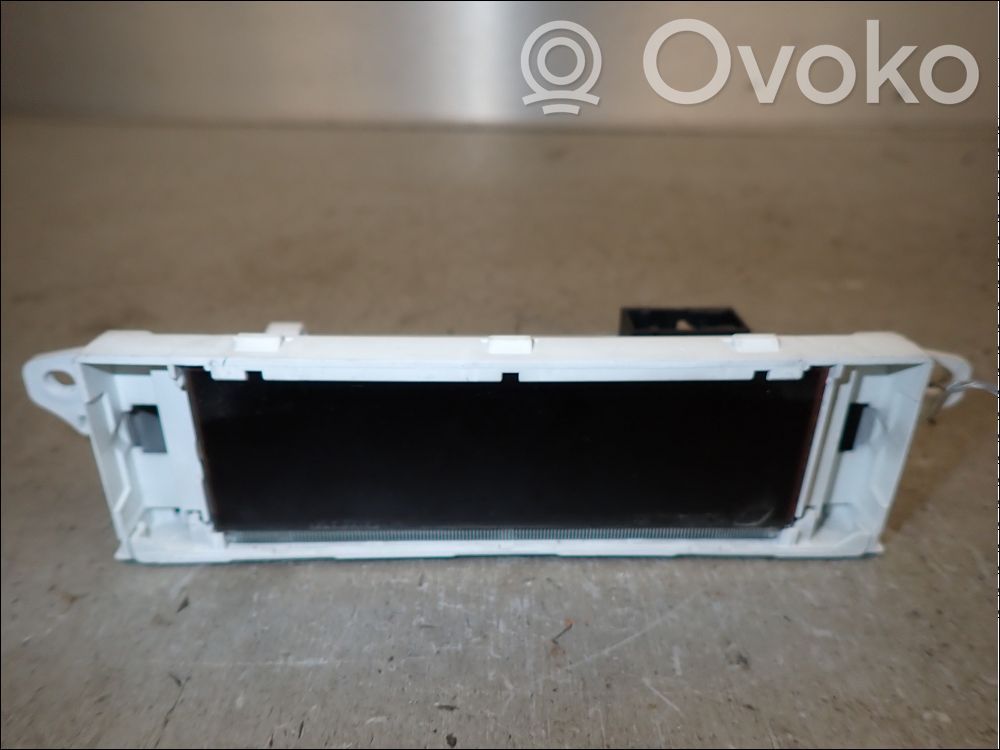 Peugeot 307 Screen/display/small screen 
