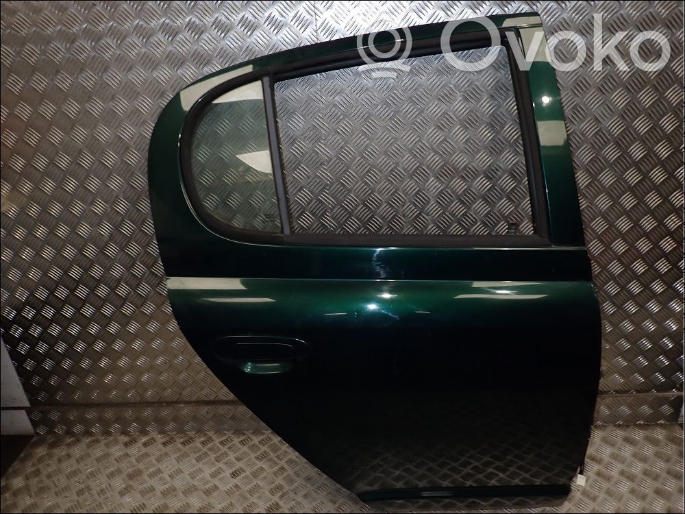 Toyota Yaris Puerta trasera 
