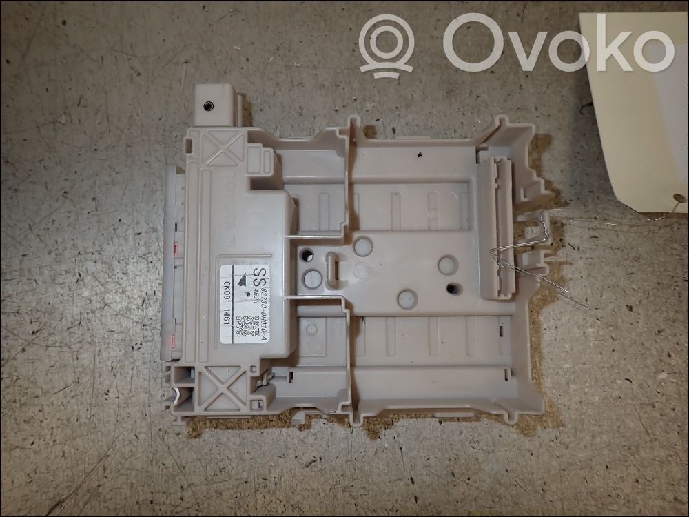 Peugeot 108 Fuse module 