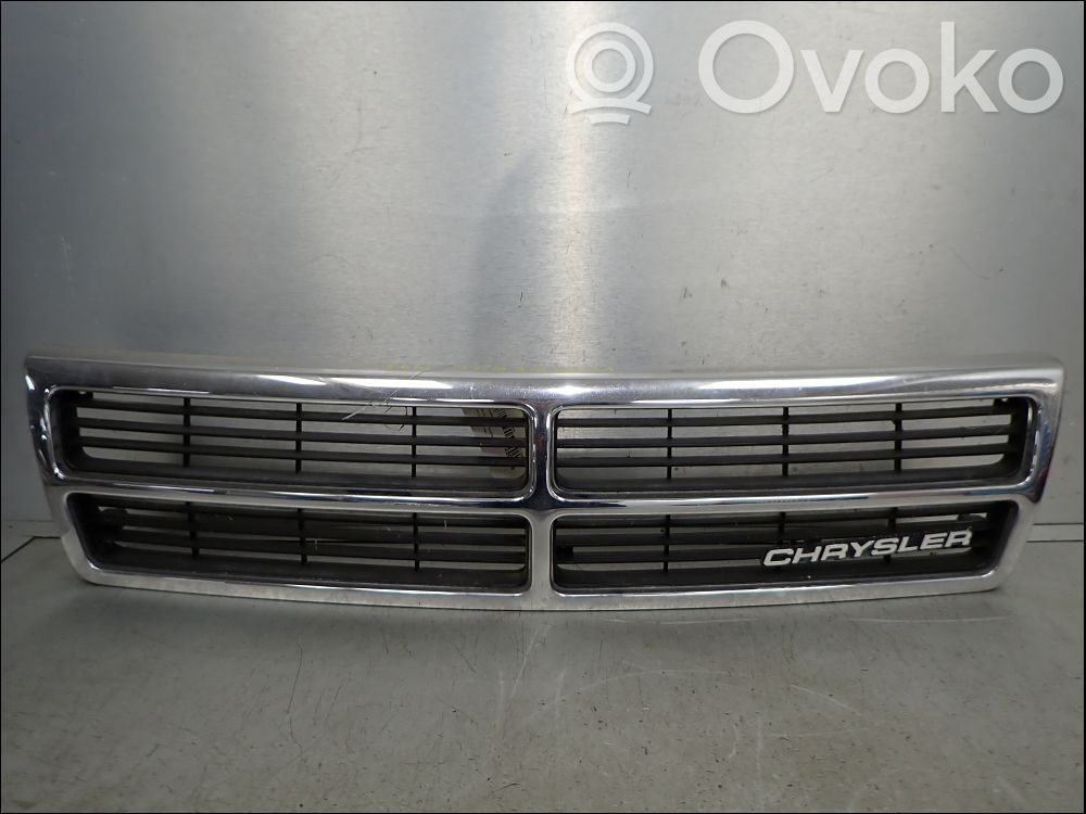 Maskownica / Grill / Atrapa górna chłodnicy   K0QH15MW7