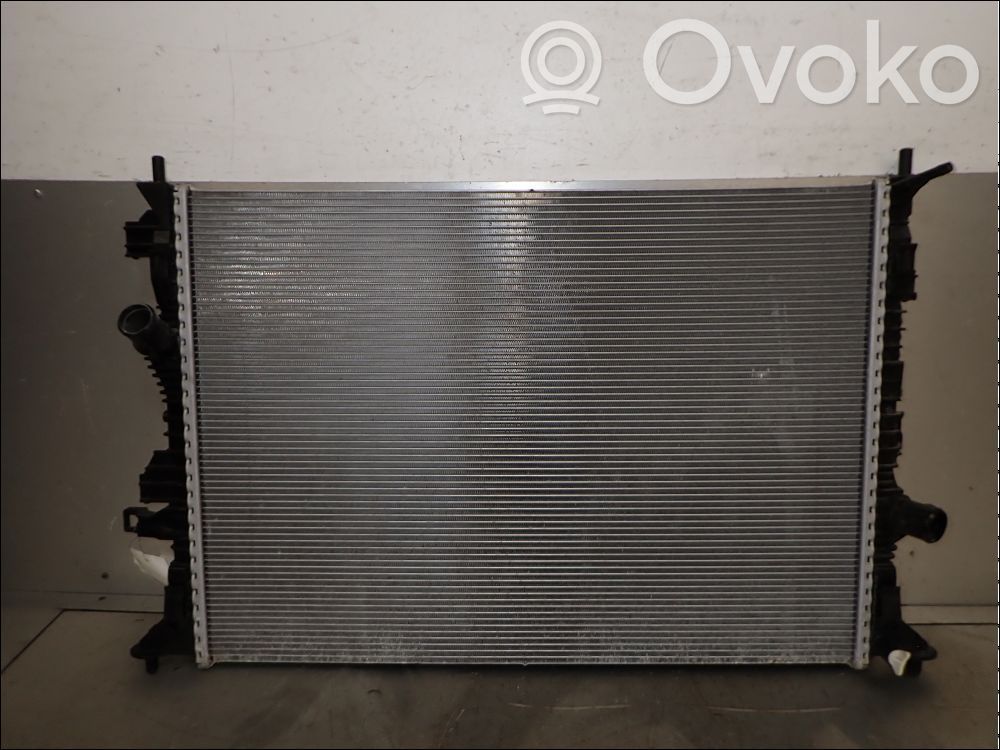 Ford Focus Coolant radiator 