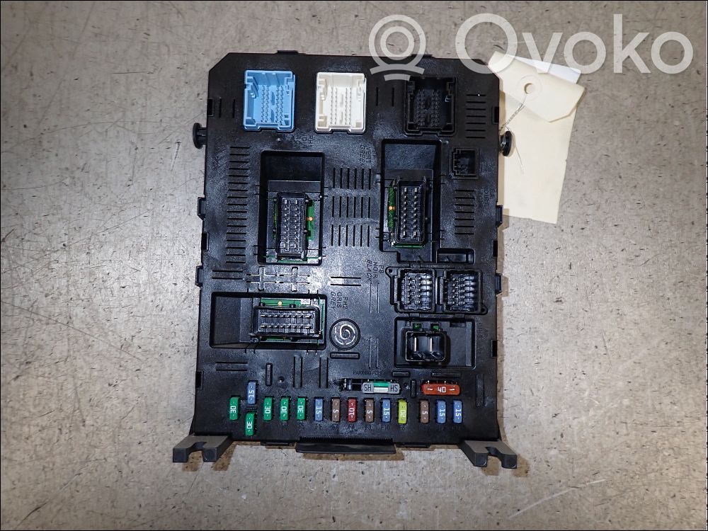 Peugeot 307 Fuse module 