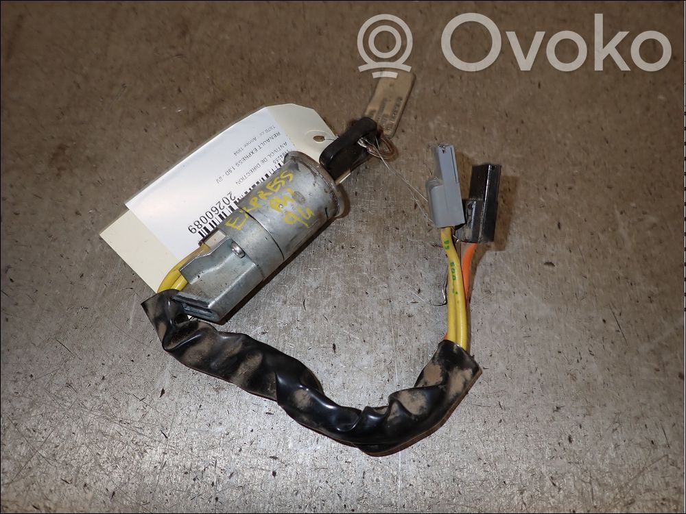 Renault Express Steering wheel lock 