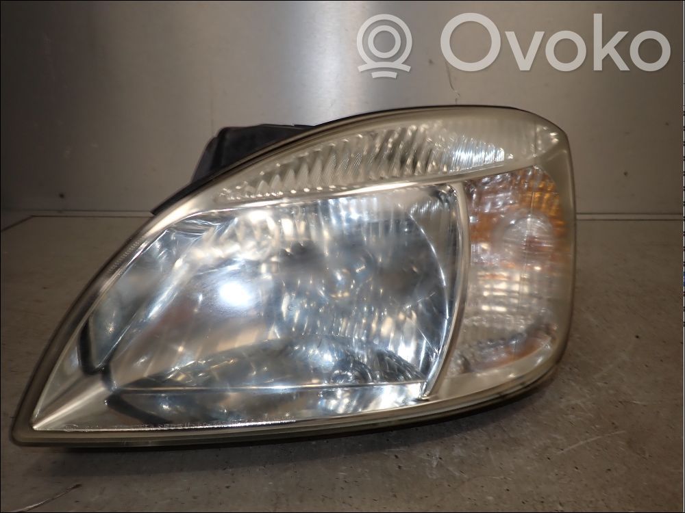 KIA Rio Scheinwerfer 