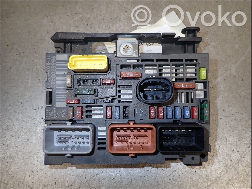 Citroen Berlingo Fuse module 