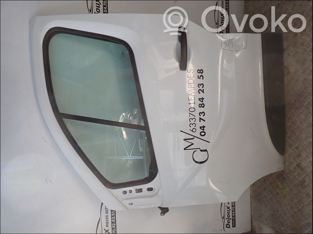 Renault Trafic III (X82) Puerta delantera 